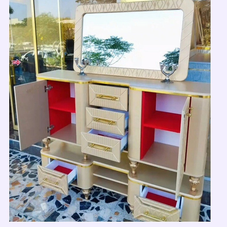 آینه و کنسول هخامنش (( ارسال به عهده مشتری پسکرایه است .))