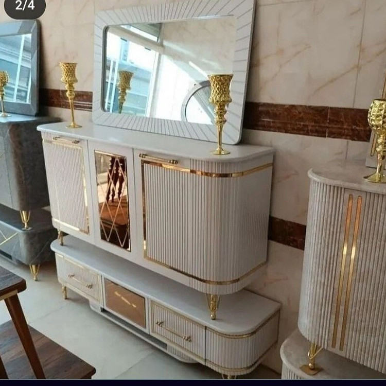 آینه و کنسول طرح مینیاتور (( هزینه ارسال با مشتری ))
