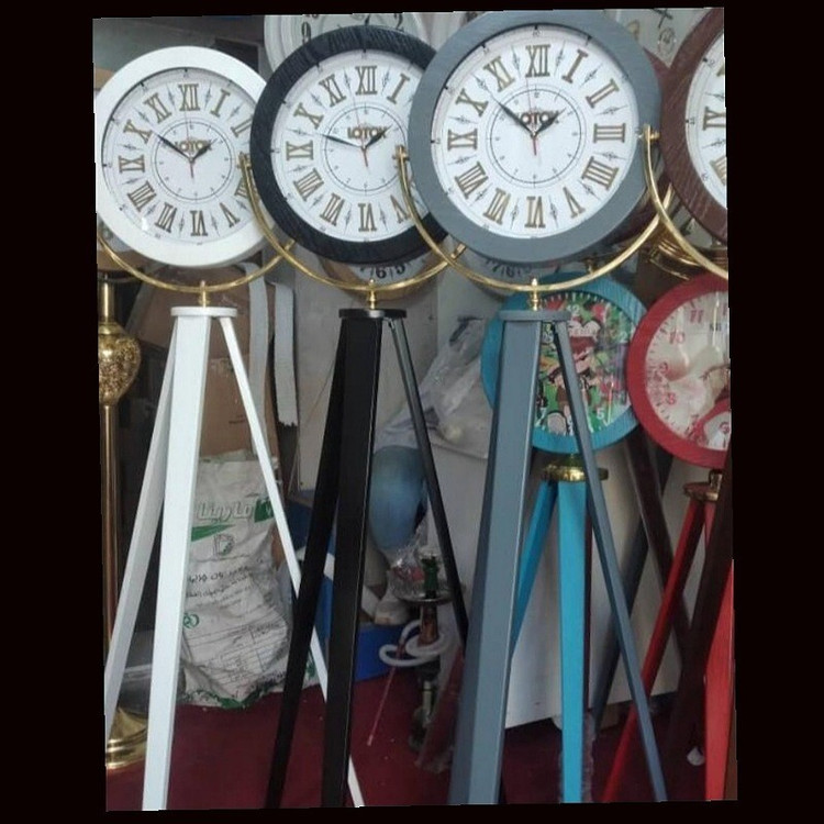 ساعت ایستاده چوب روس (ارسال پسکرایه)