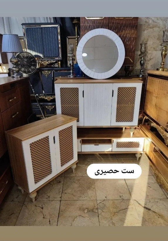 آینه و کنسول حصیری به همراه میز تی وی ، جاکفشی